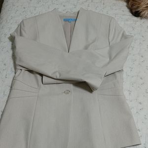 Jacket & pencil Skirt suit